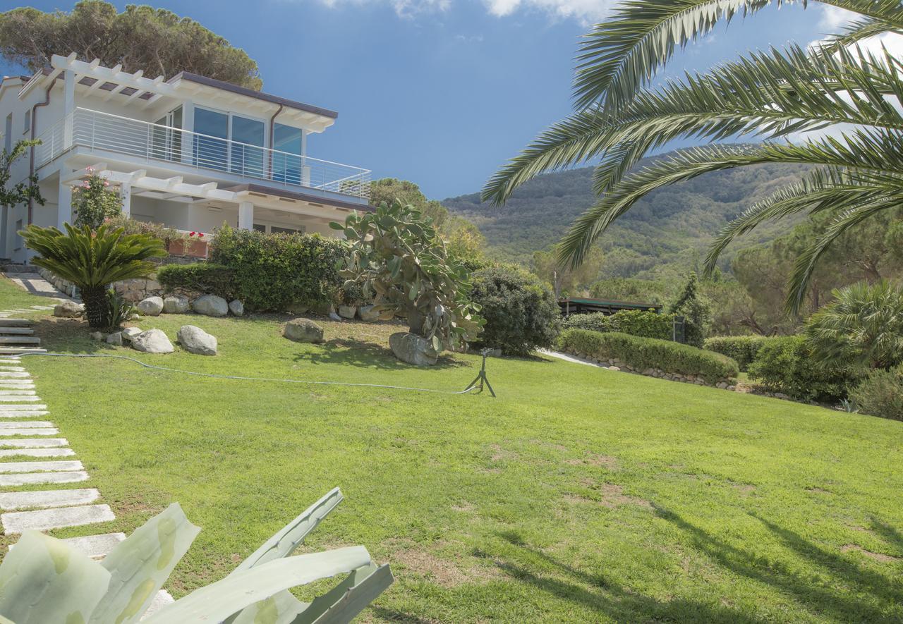 Biodola Villa